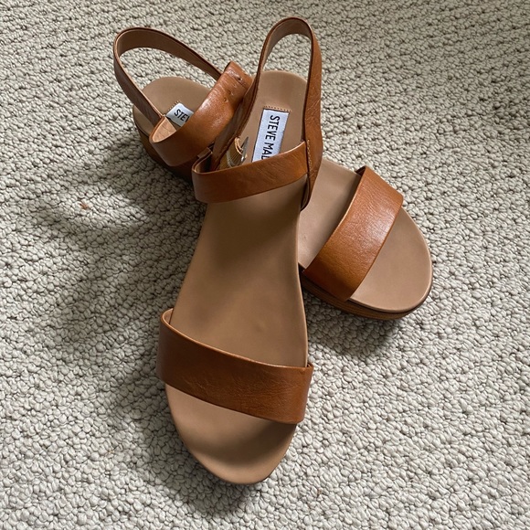 Steve Madden Aida Cognac Leather 